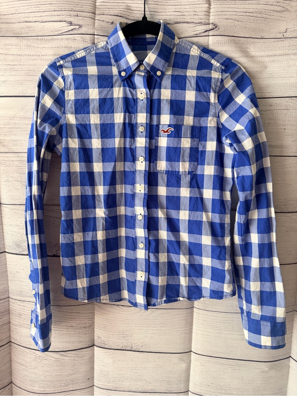 Hollister Women’s Blue and White Long sleeve checkerboard button up shirt.